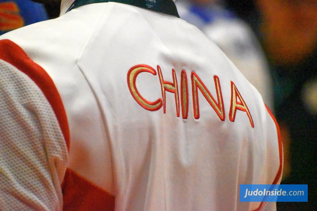 First Chinese male gold in a decade for Fuchun Huang